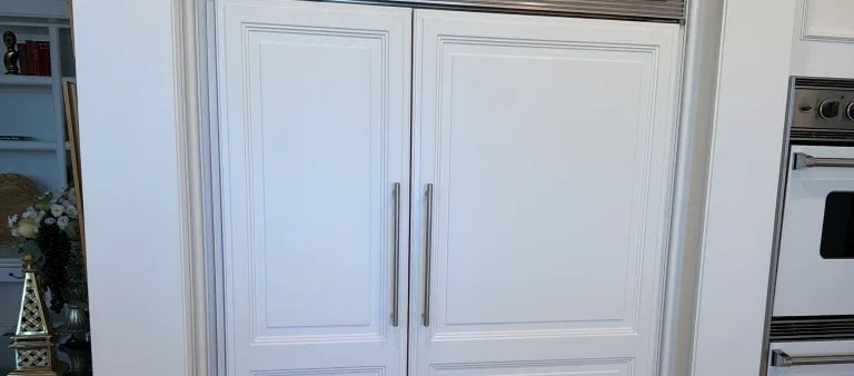 Photo from Luzelena Cano's review showing the built-in refrigerator whose ice maker we repaired